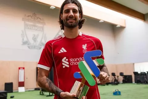 للمرة الثانية.. سوبوسزلاي لاعب الشهر في ليفربول